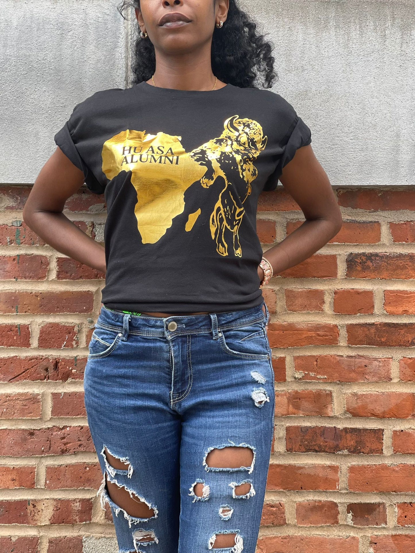 Black and Gold Short Sleve T-Shirt